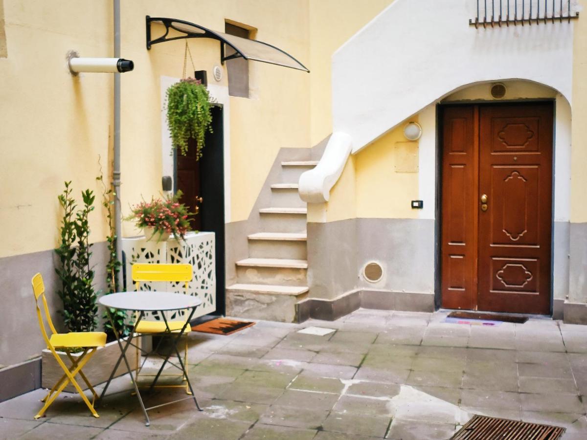 In Urbs Apartamento Salerno Exterior foto
