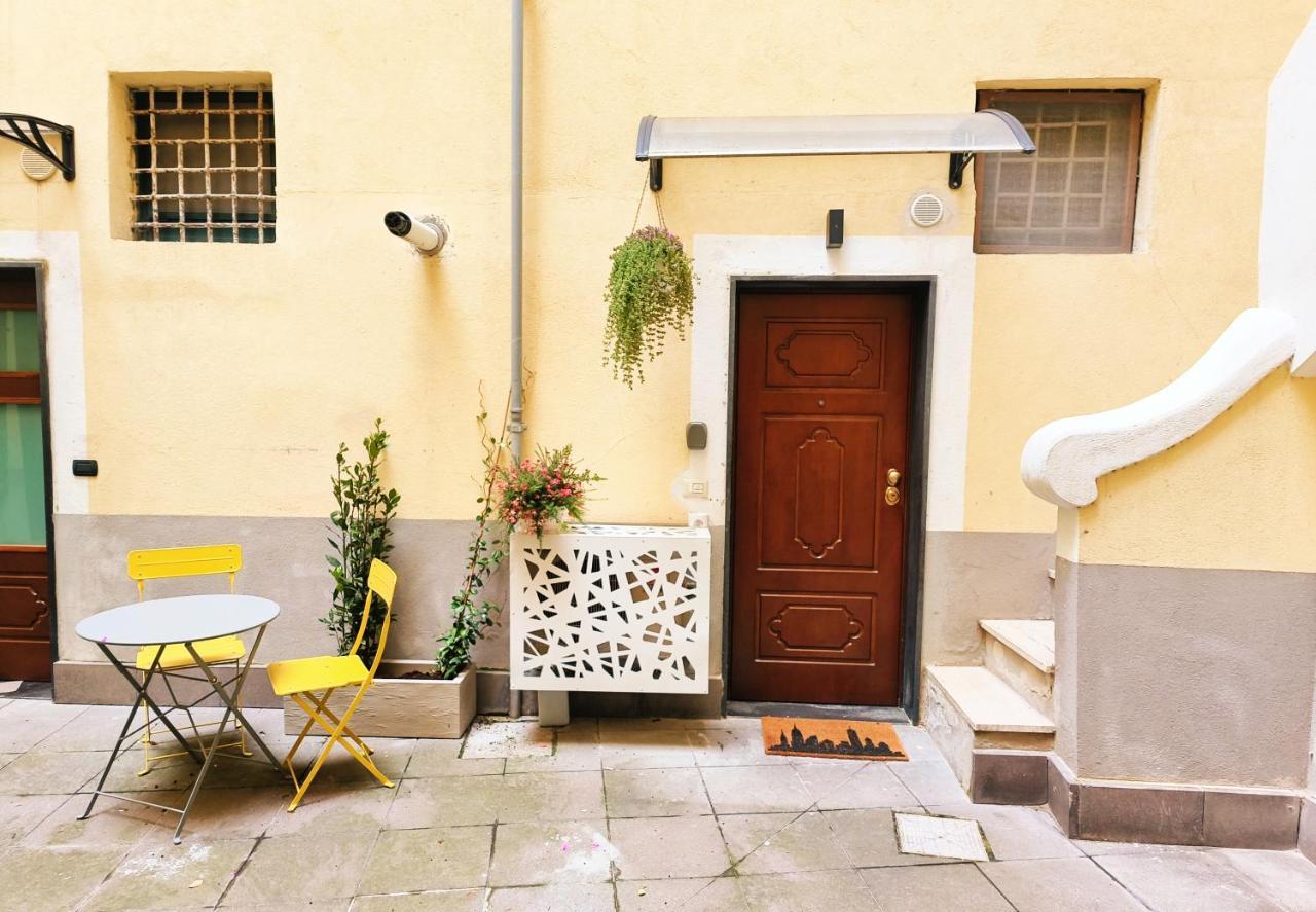 In Urbs Apartamento Salerno Exterior foto